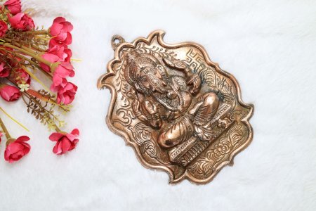 Kamalasana Ganesha sitting Wall Hanging : Finely engraved wall hanging of lord ganesha which will look fantastic on your wall