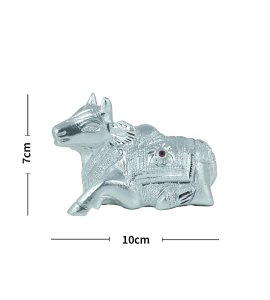 Metal alloy Mahadev's nandi figurine/ showpiece for the home decor or home mandir (Silver)