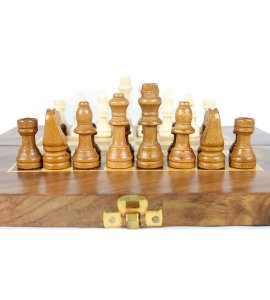 Royal handicraft wooden folding chessboard game set with wooden pieces for both adults and childrens