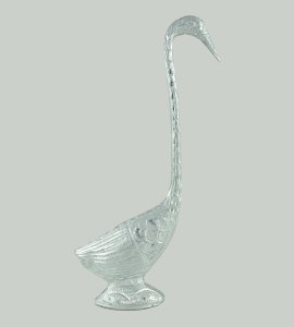 Handcrafted exquisite silver brass metal kissing swan couple for home and office decor(small)