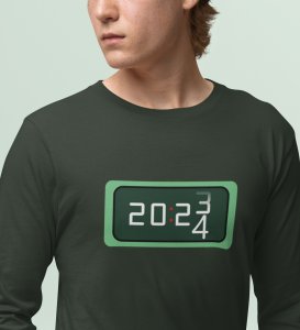 Year Changing Clock: Beautifully DesignedFull Sleeve T-shirt Green Best Gift For Secret Santa