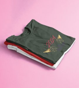 It's A New YearGreen Graphic Printed T-shirt For Mens Boys