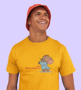 Come Faster 2024 Yellow Printed T-shirt For Mens On New Year Theme