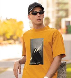Visual Artistry, A Modern Maverick: Yellow Men's Oversized Tee with Eye-Catching Front Print