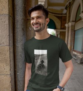Unvigilant,City Pulse Chronicles: Green Men's Trendy Front Print Tee - Streetwear Defined