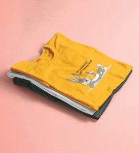 Bunny Loves carrot: (yellow) T-Shirt For Singles