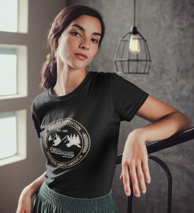 HopOfferDrive To The Paradise Black Round Neck Cotton Half Sleeved Women's T-Shirt with Printed Graphics