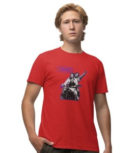 Ye Dostiiii!!!! Red Round Neck Cotton Half Sleeved Men T-Shirt with Printed Graphics